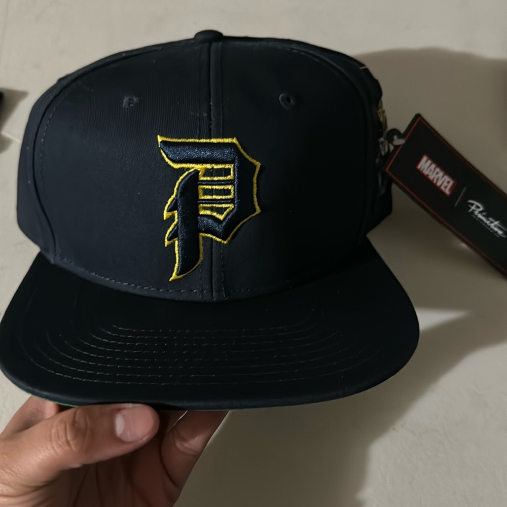 Snap back marvel wolverine